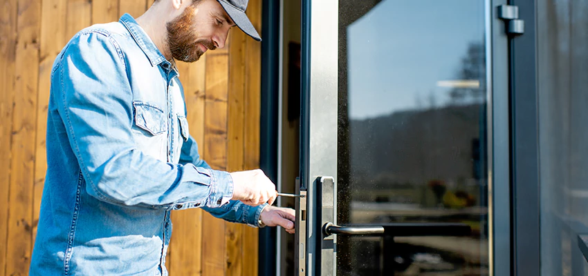 Frameless Glass Storefront Door Locks Replacement in Antioch, CA